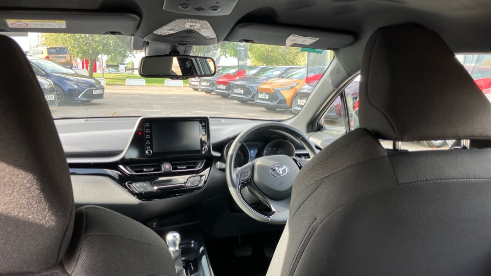 Toyota C-HR 1.8 Hybrid Icon 5dr CVT Hybrid Hatchback - Image 6