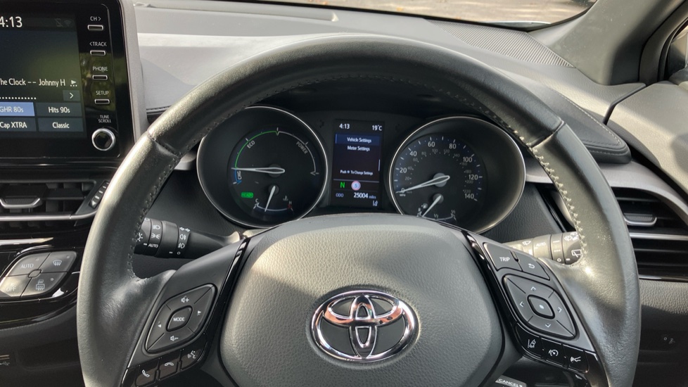 Toyota C-HR 1.8 Hybrid Icon 5dr CVT Hybrid Hatchback - Image 10