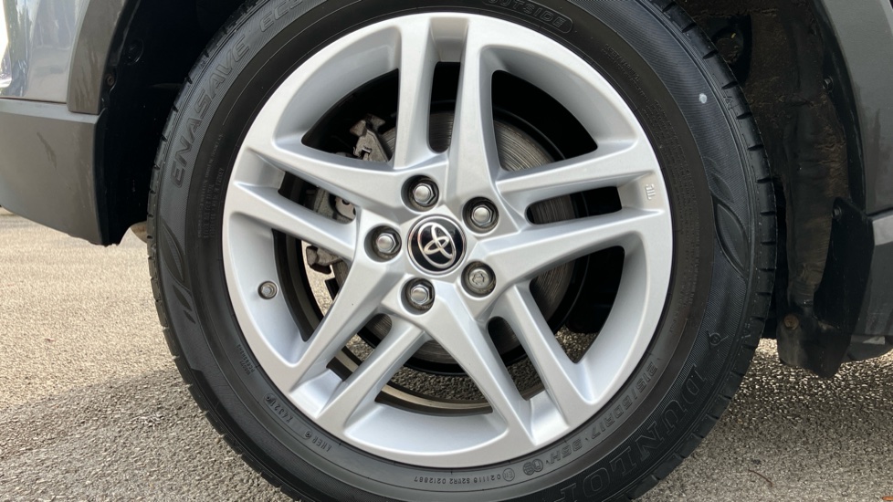 Toyota C-HR 1.8 Hybrid Icon 5dr CVT Hybrid Hatchback - Image 25