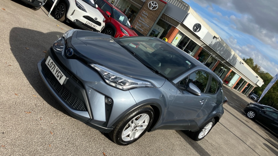 Toyota C-HR 1.8 Hybrid Icon 5dr CVT Hybrid Hatchback - Image 39