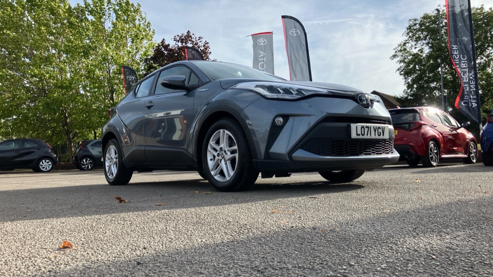 Toyota C-HR 1.8 Hybrid Icon 5dr CVT Hybrid Hatchback - Image 40