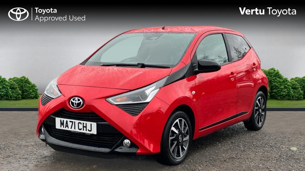 Toyota Aygo 1.0 VVT-i X-Trend TSS 5dr Petrol Hatchback - Image 3