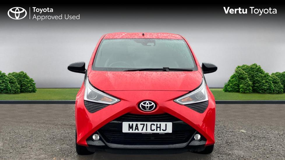 Toyota Aygo 1.0 VVT-i X-Trend TSS 5dr Petrol Hatchback - Image 22