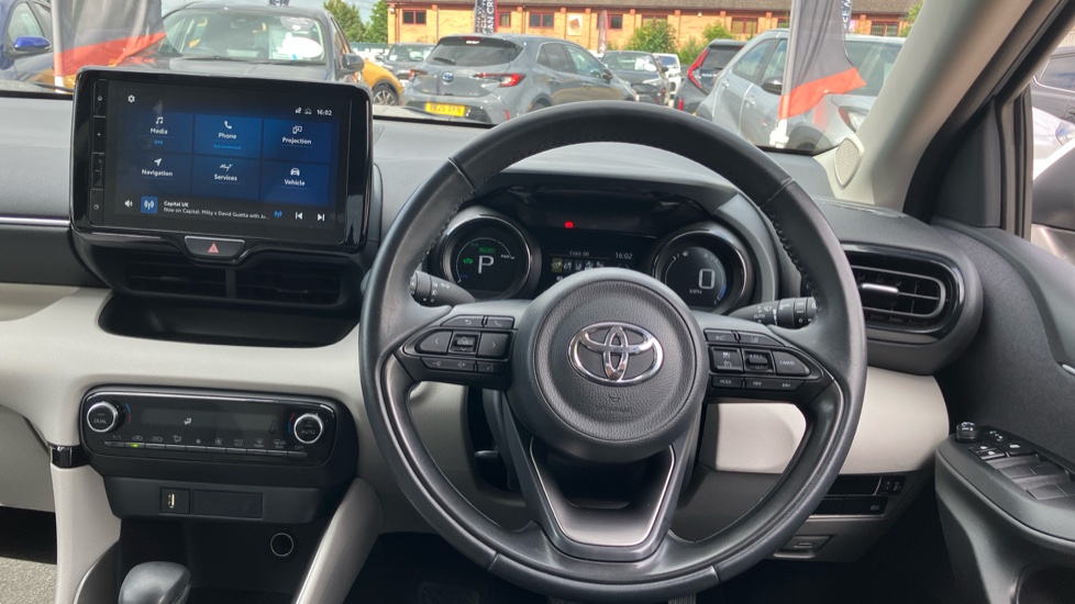 Toyota Yaris 1.5 Hybrid Excel 5dr CVT Hybrid Hatchback - Image 7