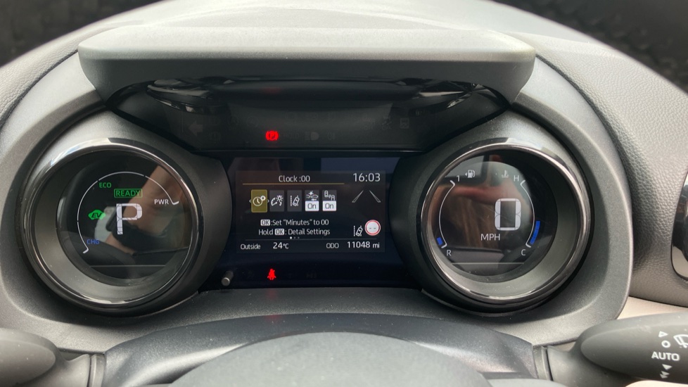 Toyota Yaris 1.5 Hybrid Excel 5dr CVT Hybrid Hatchback - Image 11