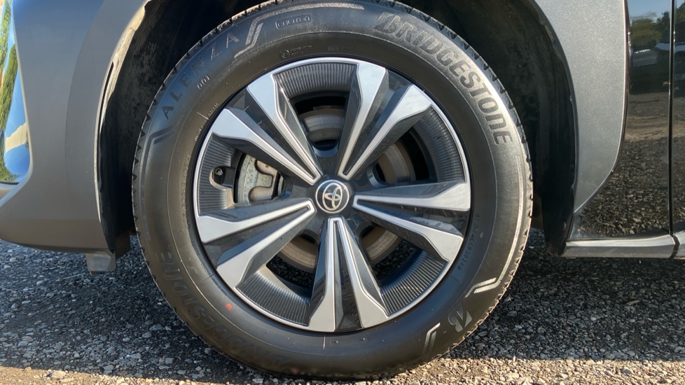 Toyota bZ4X 150kW Pure 71.4kWh 5dr Auto [11kW] Electric Hatchback - Image 25