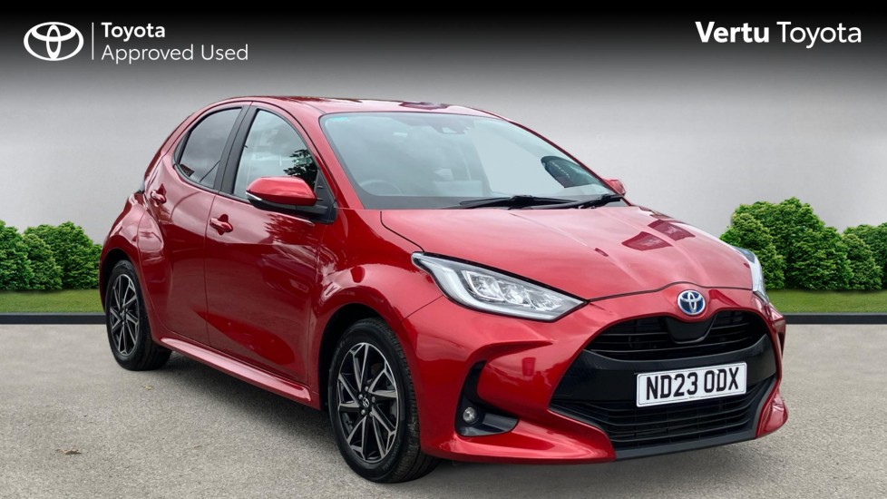 Toyota Yaris 1.5 Hybrid Design 5dr CVT Hybrid Hatchback - Image 1