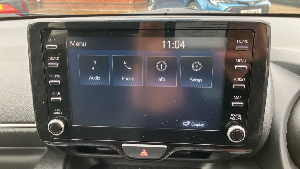 Toyota Yaris 1.5 Hybrid Design 5dr CVT Hybrid Hatchback - Image 9
