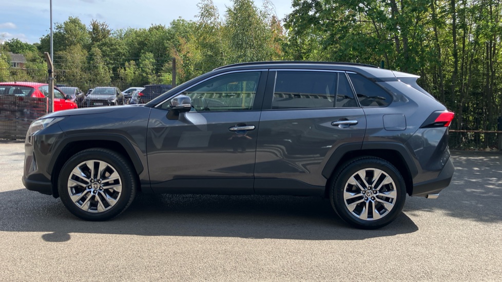 Toyota RAV4 2.5 VVT-i Hybrid Excel 5dr CVT 2WD Hybrid Estate - Image 24