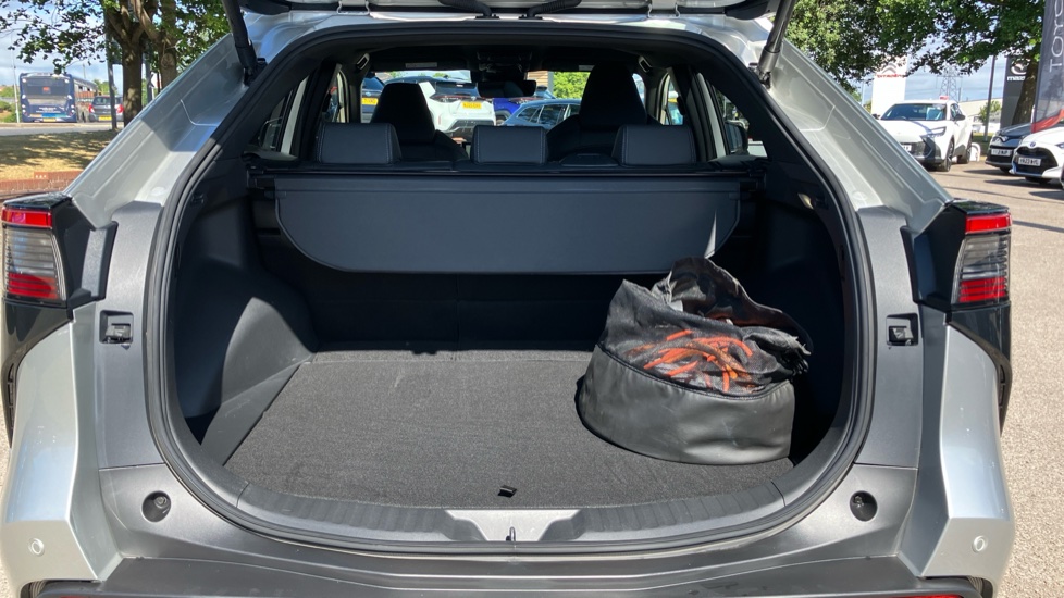 Toyota bZ4X 150kW Vision 71.4kWh 5dr Auto Electric Hatchback - Image 13
