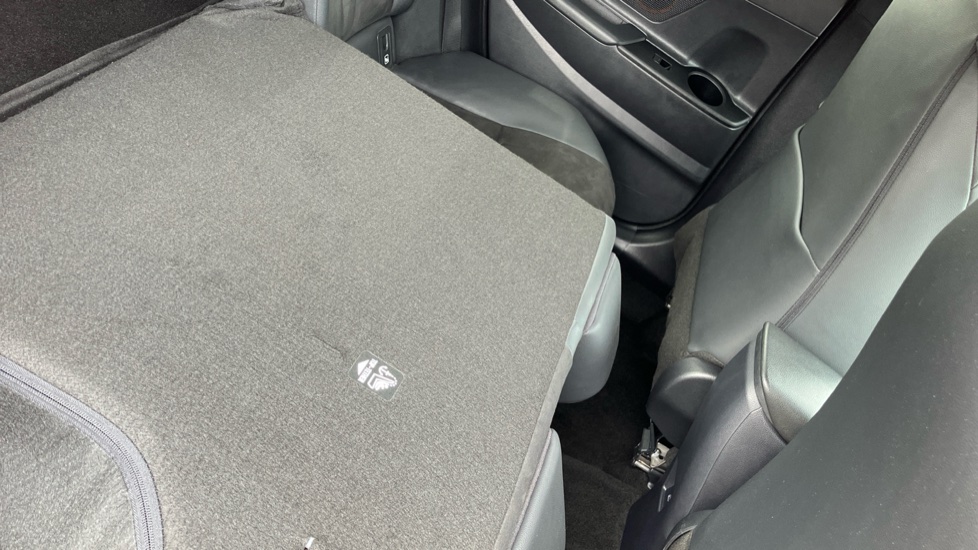Toyota C-HR 2.0 Hybrid GR Sport 5dr CVT Hybrid Hatchback - Image 18