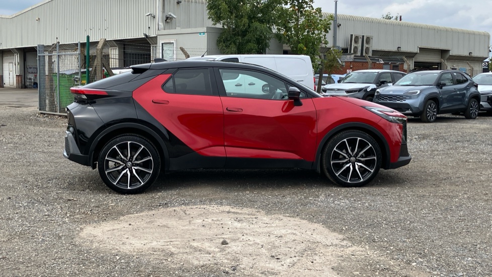 Toyota C-HR 2.0 Hybrid GR Sport 5dr CVT Hybrid Hatchback - Image 23