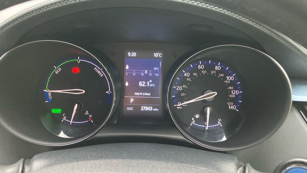 Toyota C-HR 1.8 Hybrid Design 5dr CVT Hybrid Hatchback - Image 11