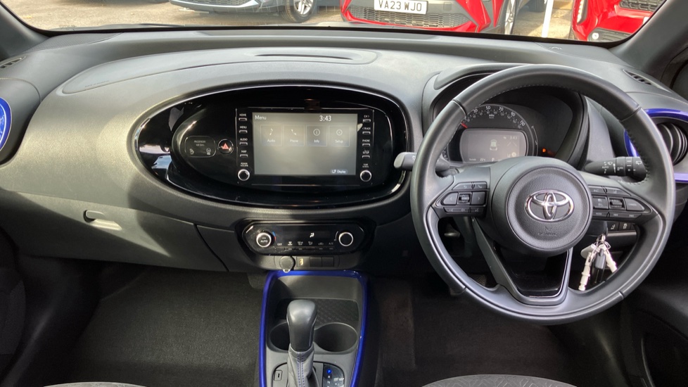 Toyota Aygo X 1.0 VVT-i Edge 5dr Auto Petrol Hatchback - Image 6