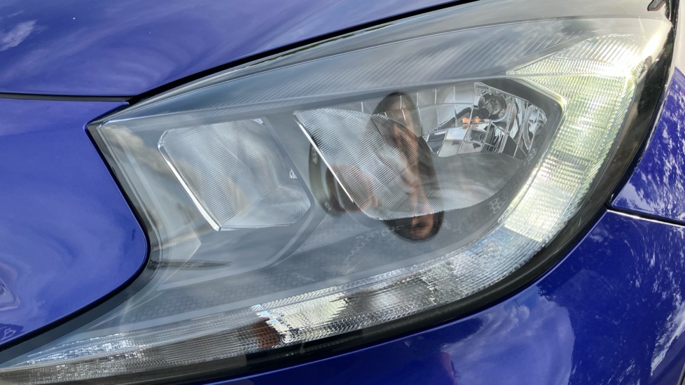 Toyota Aygo X 1.0 VVT-i Edge 5dr Auto Petrol Hatchback - Image 20