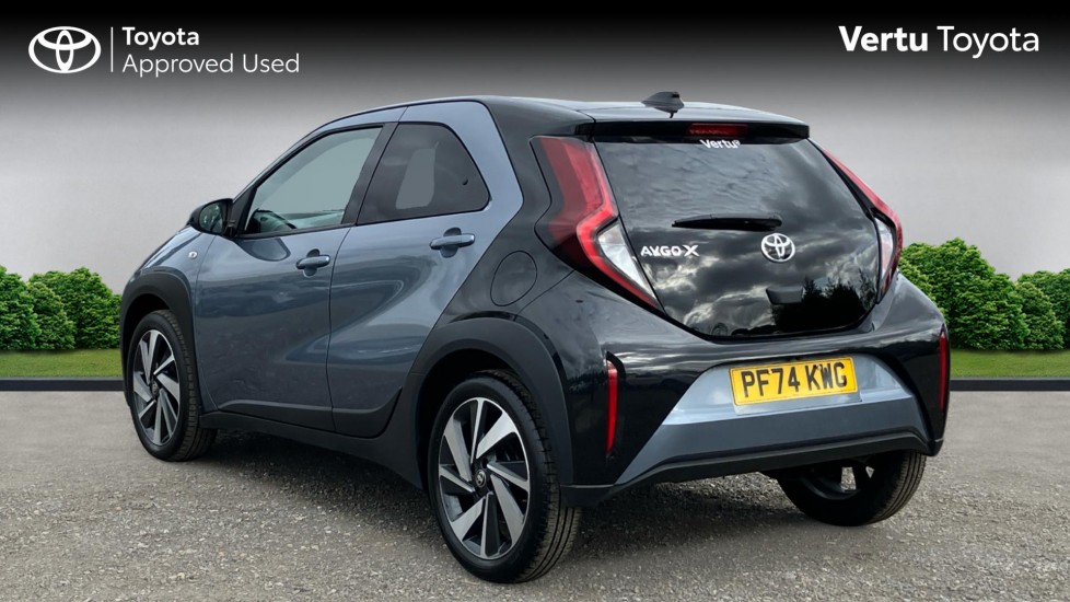 Toyota Aygo X 1.0 VVT-i Edge 5dr Petrol Hatchback - Image 4