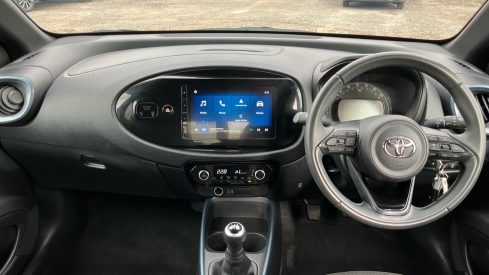 Toyota Aygo X 1.0 VVT-i Edge 5dr Petrol Hatchback - Image 6