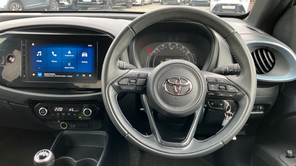Toyota Aygo X 1.0 VVT-i Edge 5dr Petrol Hatchback - Image 7