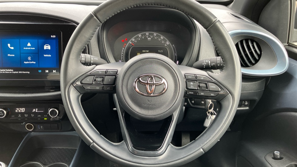 Toyota Aygo X 1.0 VVT-i Edge 5dr Petrol Hatchback - Image 10
