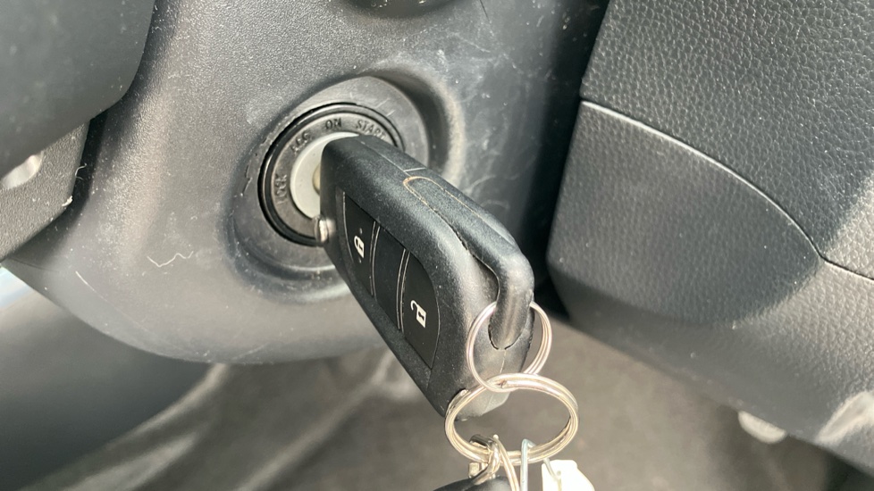 Toyota Aygo X 1.0 VVT-i Edge 5dr Petrol Hatchback - Image 16