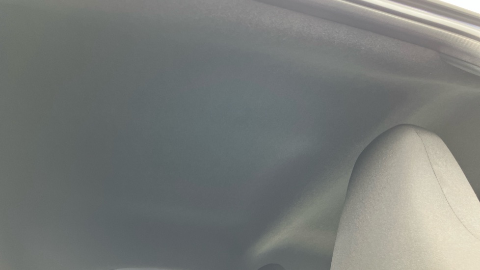 Toyota Aygo X 1.0 VVT-i Edge 5dr Petrol Hatchback - Image 19