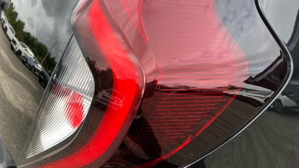 Toyota Aygo X 1.0 VVT-i Edge 5dr Petrol Hatchback - Image 21