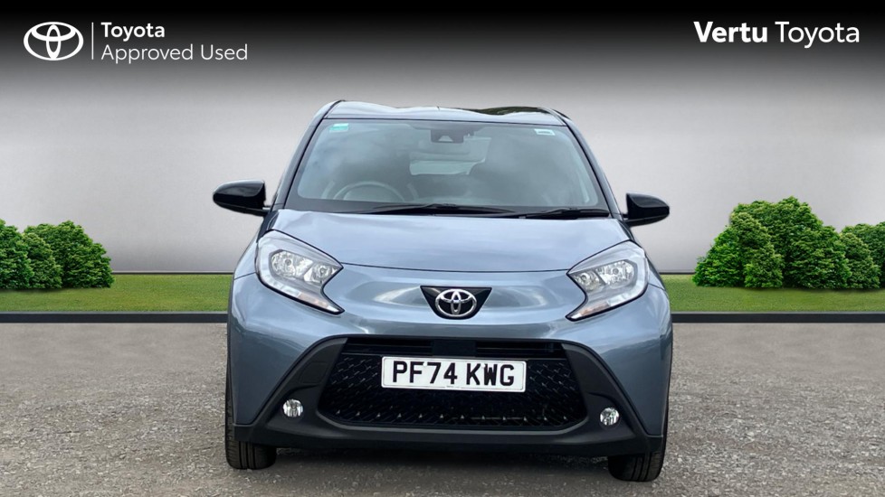 Toyota Aygo X 1.0 VVT-i Edge 5dr Petrol Hatchback - Image 22