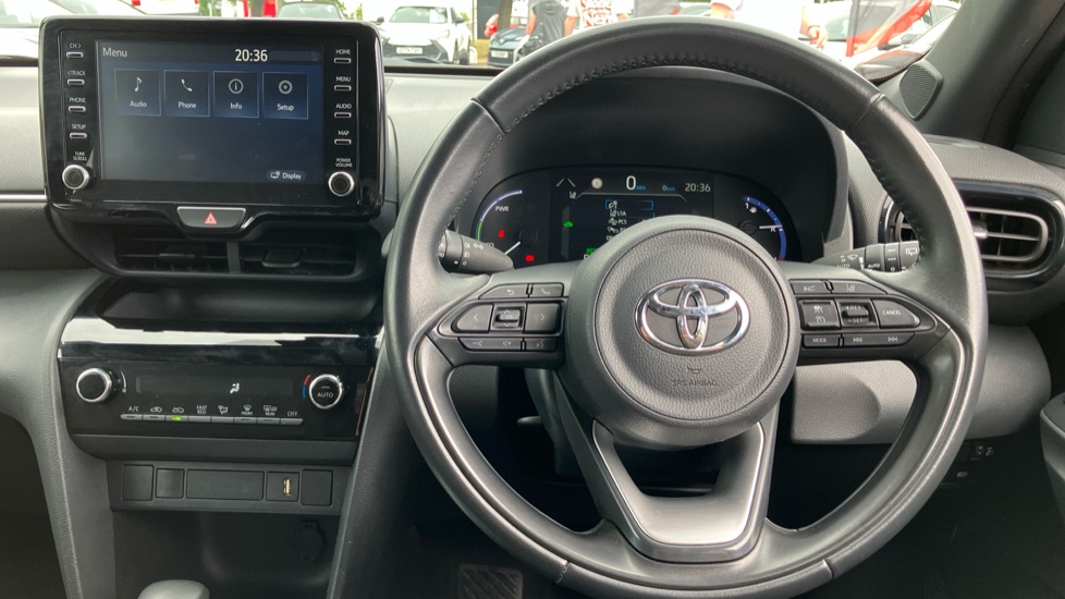 Toyota Yaris Cross 1.5 Hybrid Design 5dr CVT Hybrid Estate - Image 7