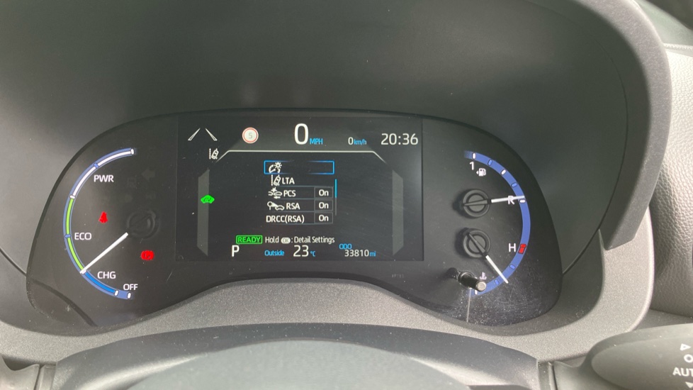Toyota Yaris Cross 1.5 Hybrid Design 5dr CVT Hybrid Estate - Image 11