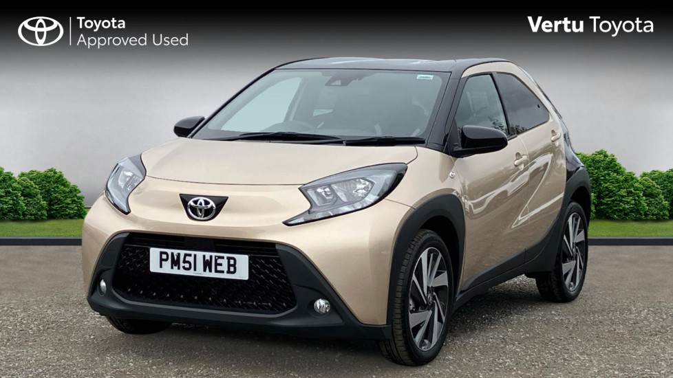 Toyota Aygo X 1.0 VVT-i Edge 5dr Auto Petrol Hatchback - Image 3