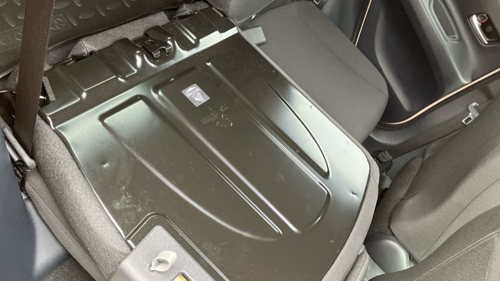 Toyota Aygo X 1.0 VVT-i Edge 5dr Auto Petrol Hatchback - Image 18