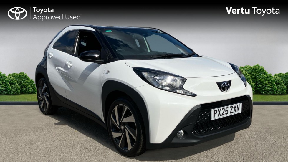 Toyota Aygo X 1.0 VVT-i Edge 5dr Petrol Hatchback - Image 1