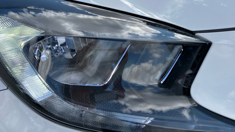 Toyota Aygo X 1.0 VVT-i Edge 5dr Petrol Hatchback - Image 20