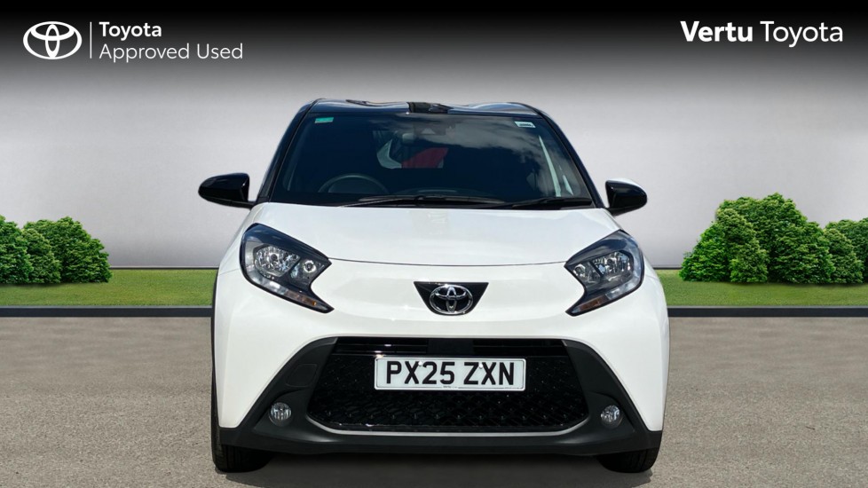 Toyota Aygo X 1.0 VVT-i Edge 5dr Petrol Hatchback - Image 22
