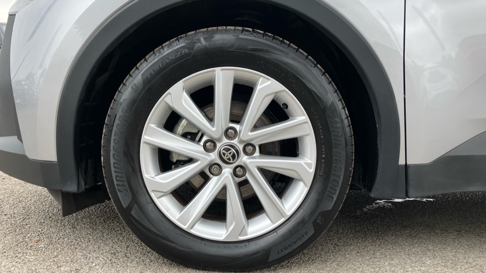 Toyota C-HR 1.8 Hybrid Icon 5dr CVT Hybrid Hatchback - Image 25