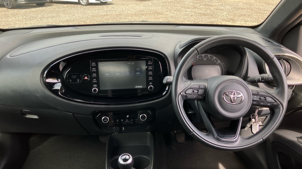 Toyota Aygo X 1.0 VVT-i Edge 5dr Petrol Hatchback - Image 6