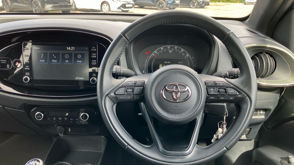 Toyota Aygo X 1.0 VVT-i Edge 5dr Petrol Hatchback - Image 7