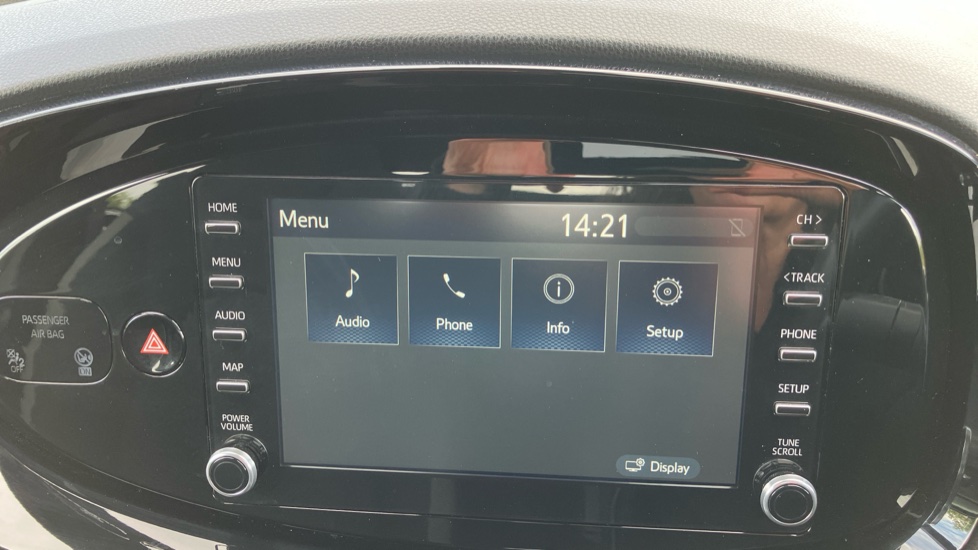 Toyota Aygo X 1.0 VVT-i Edge 5dr Petrol Hatchback - Image 9