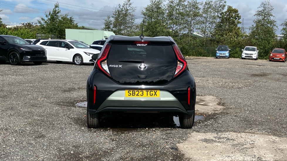 Toyota Aygo X 1.0 VVT-i Edge 5dr Petrol Hatchback - Image 26