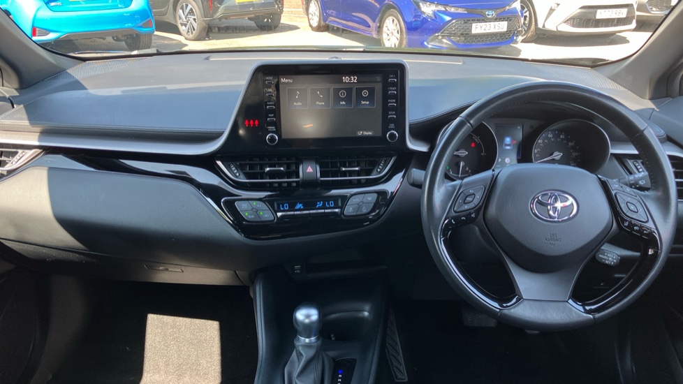 Toyota C-HR 1.8 Hybrid Icon 5dr CVT Hybrid Hatchback - Image 6