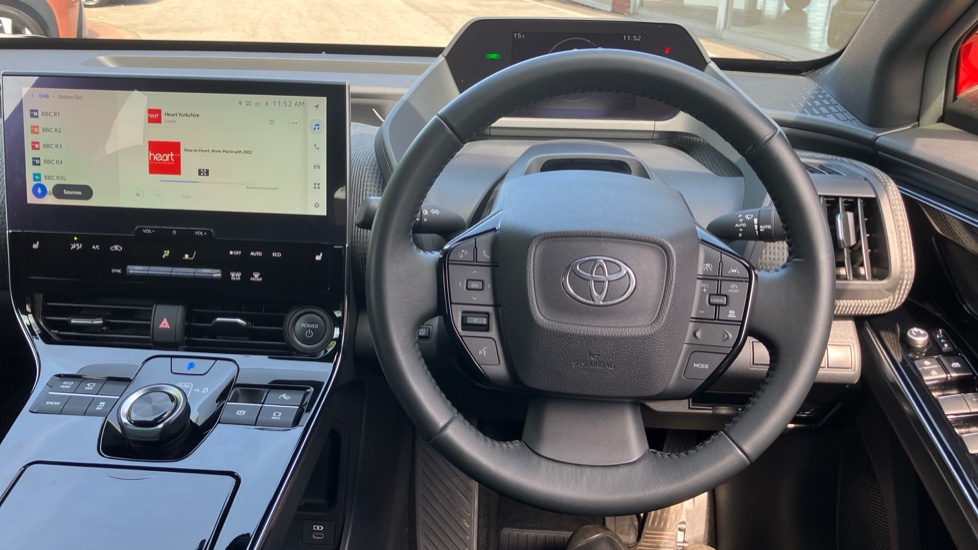 Toyota bZ4X 150kW Motion 71.4kWh 5dr Auto Electric Hatchback - Image 7