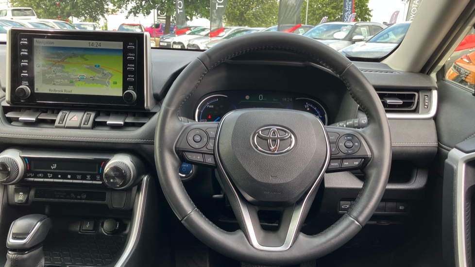 Toyota RAV4 2.5 VVT-i Hybrid Design 5dr CVT 2WD Hybrid Estate - Image 7