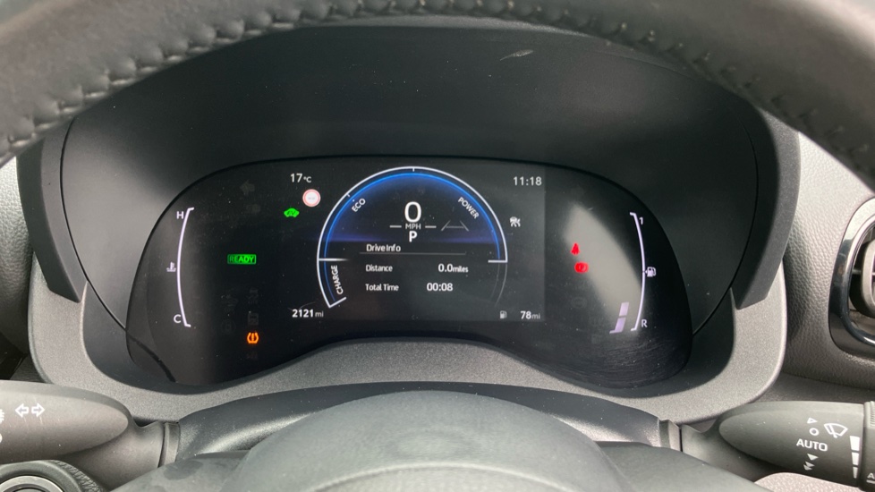 Toyota Yaris Cross 1.5 Hybrid Icon 5dr CVT Hybrid Estate - Image 11