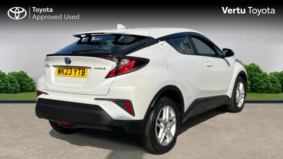 Toyota C-HR 1.8 Hybrid Icon 5dr CVT Hybrid Hatchback - Image 2