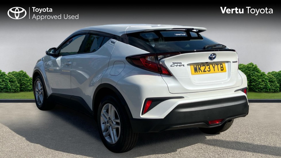 Toyota C-HR 1.8 Hybrid Icon 5dr CVT Hybrid Hatchback - Image 4