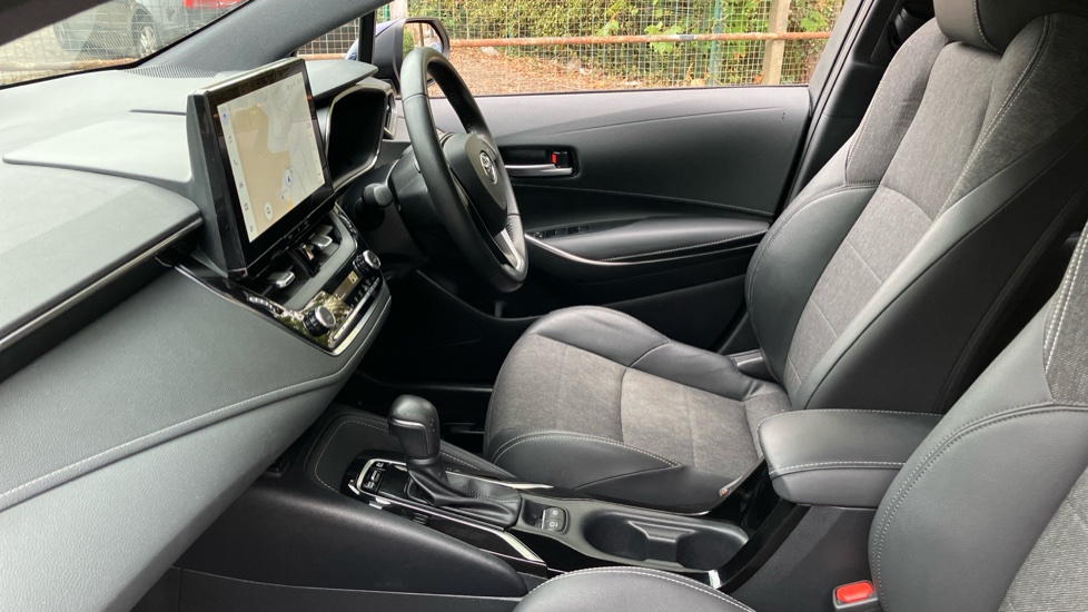 Toyota Corolla 1.8 VVT-i Hybrid Design 5dr CVT Hybrid Hatchback - Image 5