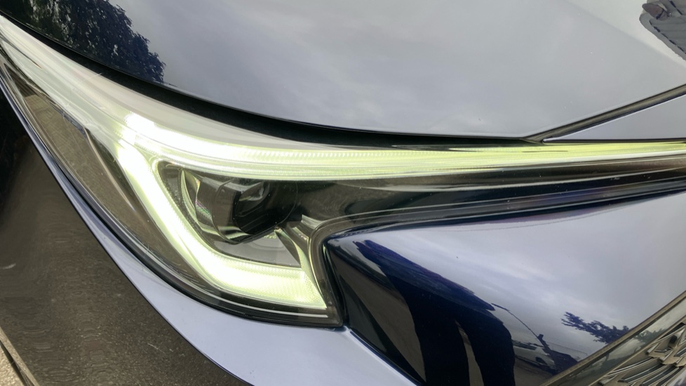 Toyota Corolla 1.8 VVT-i Hybrid Design 5dr CVT Hybrid Hatchback - Image 20
