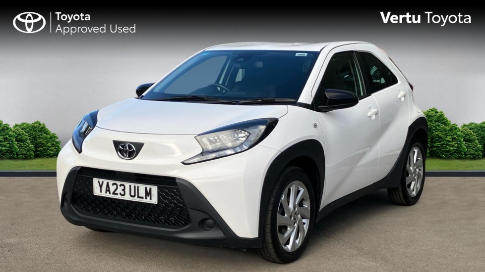 Toyota Aygo X 1.0 VVT-i Pure 5dr Auto Petrol Hatchback - Image 3