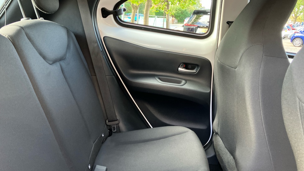 Toyota Aygo X 1.0 VVT-i Pure 5dr Auto Petrol Hatchback - Image 8
