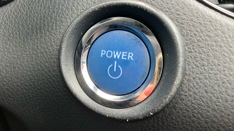 Toyota C-HR 1.8 Hybrid Icon 5dr CVT Hybrid Hatchback - Image 16